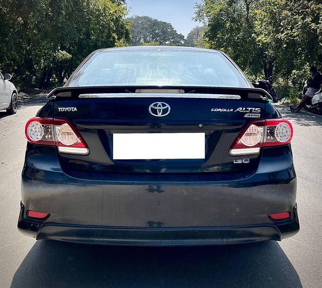 https://images10.gaadi.com/usedcar_image/4508489/original/processed_17fc1dc5c04f00990f71b303de4c7716.jpg?imwidth=6402