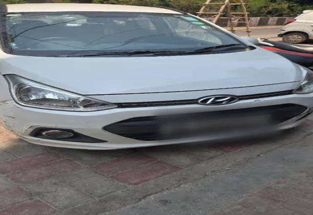 https://images10.gaadi.com/usedcar_image/4508548/original/83a9ab0b-358a-484c-b857-a786fdc8eb86.?imwidth=6400