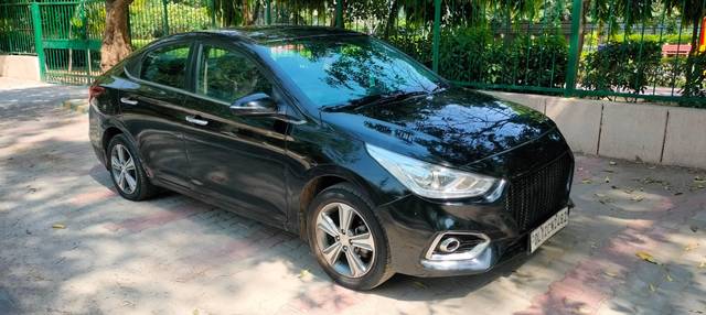 https://images10.gaadi.com/usedcar_image/4508644/original/processed_e492bc1008a316ace03beda9e0ff8fb0.jpg?imwidth=6402
