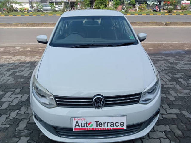 https://images10.gaadi.com/usedcar_image/4508692/original/e8b58721abd3973126117754852a08c6.jpg?imwidth=6400