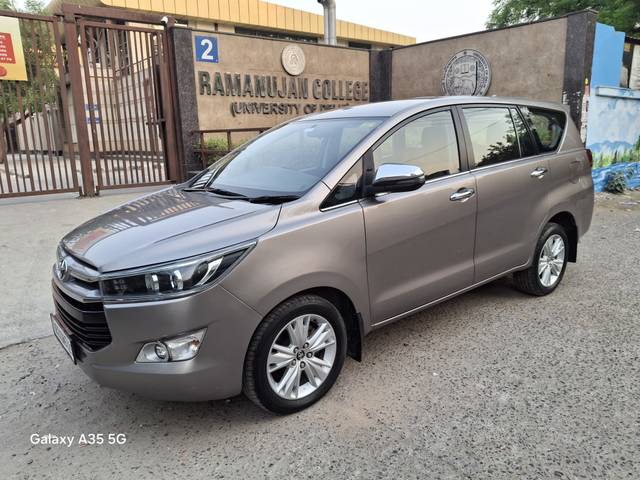 https://images10.gaadi.com/usedcar_image/4508749/original/4a9a689177f454fc4ed122b4512cdee3.jpg?imwidth=6402