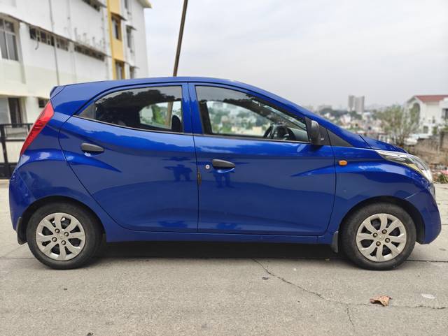 https://images10.gaadi.com/usedcar_image/4508764/original/438135fefde6033b7ab7faa18fb1dda4.jpg?imwidth=6401
