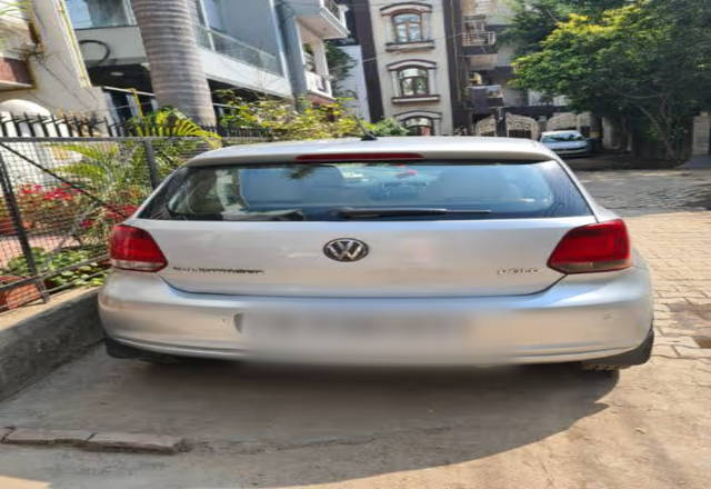 https://images10.gaadi.com/usedcar_image/4508787/original/524b8125-3f02-4057-acdb-e172d7aa5bca.?imwidth=6402