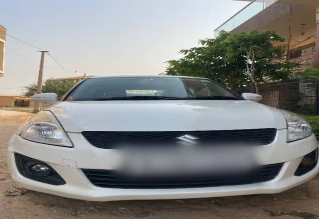 https://images10.gaadi.com/usedcar_image/4508796/original/5d8b260d-799e-461d-a3f3-b01c77782ec9.?imwidth=6400