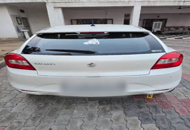 https://images10.gaadi.com/usedcar_image/4508816/original/2877c176-10a5-44f1-a6f1-167e09d57851.?imwidth=6401