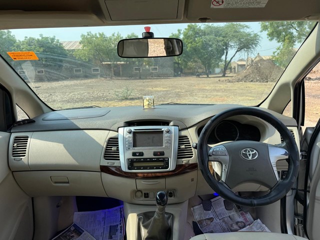 Second-hand 2012 Toyota Innova 2.5 G1 BSIV for sale in Solapur-4