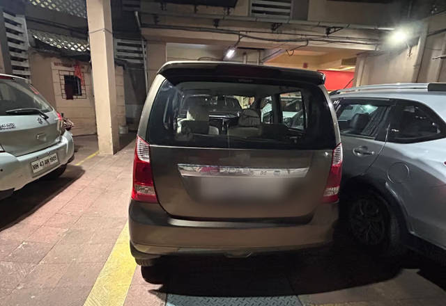 https://images10.gaadi.com/usedcar_image/4508832/original/729ef66c-2817-4e99-b424-608a61dadba2.?imwidth=6400
