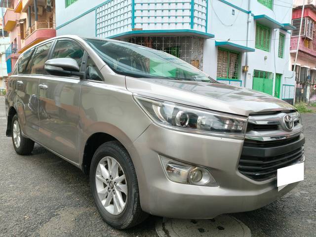 https://images10.gaadi.com/usedcar_image/4508916/original/processed_e83e1edc899f97ed452e20ec4ee3a6ed.jpg?imwidth=6400