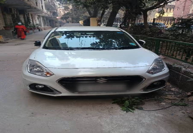 https://images10.gaadi.com/usedcar_image/4508999/original/0ef3a84f-fec9-4581-8d5e-a3d5c02ed23e.?imwidth=6400