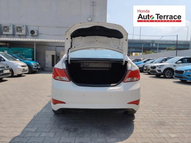 Second-hand 2017 Hyundai Verna 1.6 CRDi SX for sale in Thanjavur-8