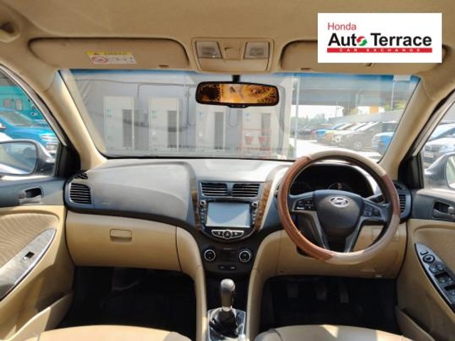 Second-hand 2017 Hyundai Verna 1.6 CRDi SX for sale in Thanjavur-13