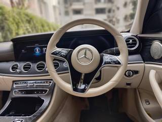 Mercedes-Benz E-Class 2017-2021 Mercedes-Benz E-Class Expression E 220 d BSIV