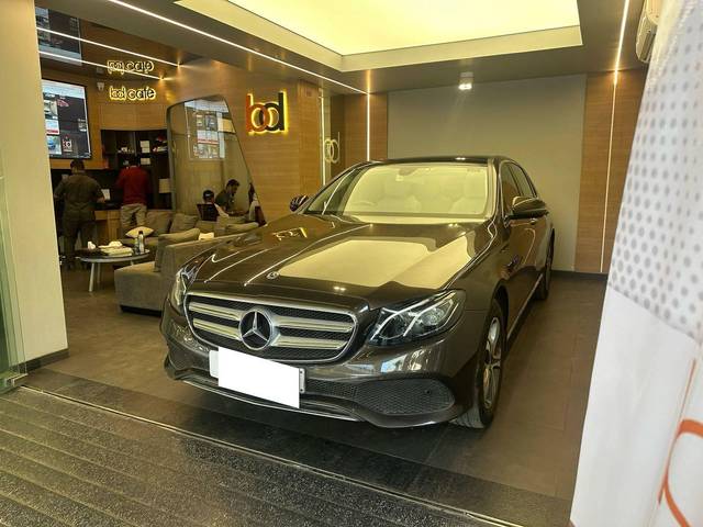 https://images10.gaadi.com/usedcar_image/4509118/original/processed_f9222324c3f88dcb557df071239c4e01.jpeg?imwidth=6402