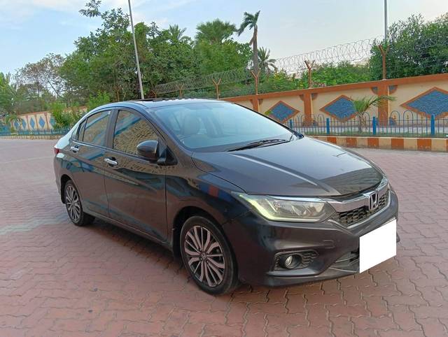 https://images10.gaadi.com/usedcar_image/4509163/original/processed_2842a32ea974df0405b2f561ac36273c.jpg?imwidth=6400