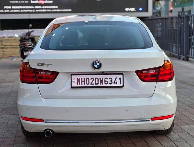 https://images10.gaadi.com/usedcar_image/4509179/original/processed_5fd924ecde845cfec154e8ade7851be2.jpg?imwidth=6402