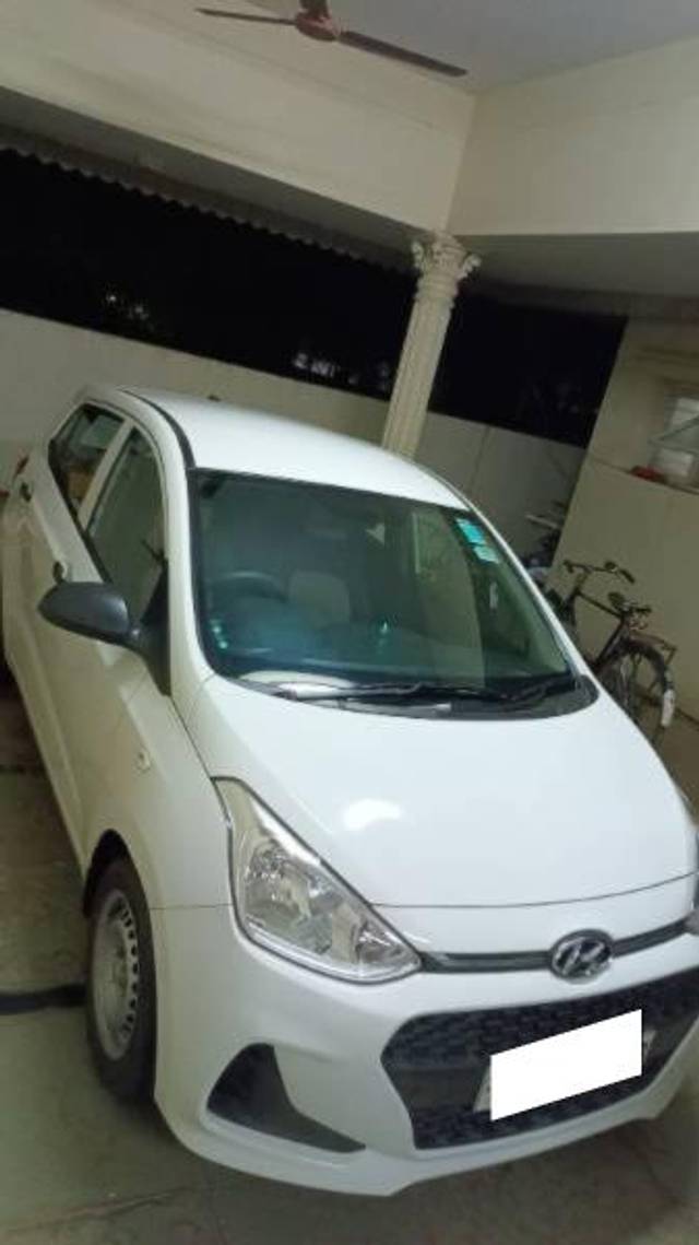 https://images10.gaadi.com/usedcar_image/4509186/original/processed_e8c397e1-b10a-4b7e-8fce-5ea28fbd6e45.jpg?imwidth=6400