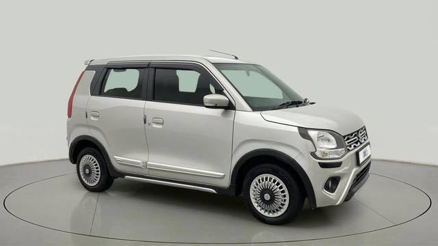 https://images10.gaadi.com/usedcar_image/4509199/original/4c243f045c683959ead412f944cf8003.jpg?imwidth=6400