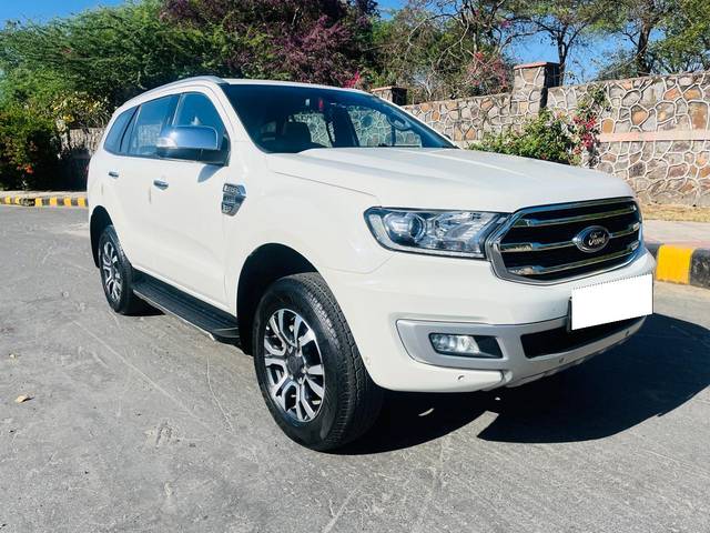 https://images10.gaadi.com/usedcar_image/4509294/original/processed_5228a2d3feb106c52c10000ac24563dc.jpg?imwidth=6400