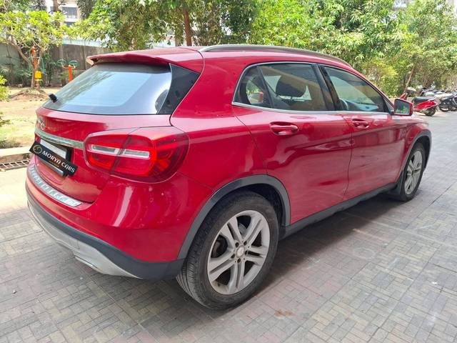 https://images10.gaadi.com/usedcar_image/4509308/original/processed_ae01f5725ce93f55524ae5e6e3a6eb6a.jpg?imwidth=6401