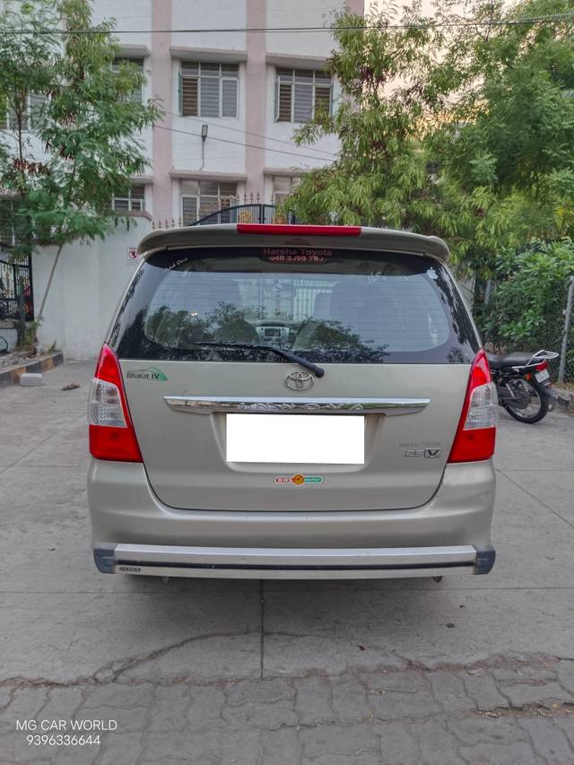 https://images10.gaadi.com/usedcar_image/4509342/original/processed_6b6c83c0be3755ead349ead28059f181.jpg?imwidth=6401