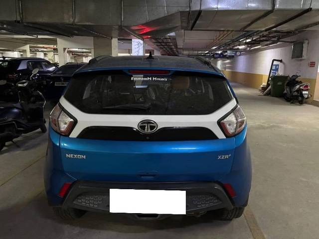 https://images10.gaadi.com/usedcar_image/4509351/original/processed_91ae3601-2b15-4187-b22a-eb55532bf1eb.jpeg?imwidth=6402