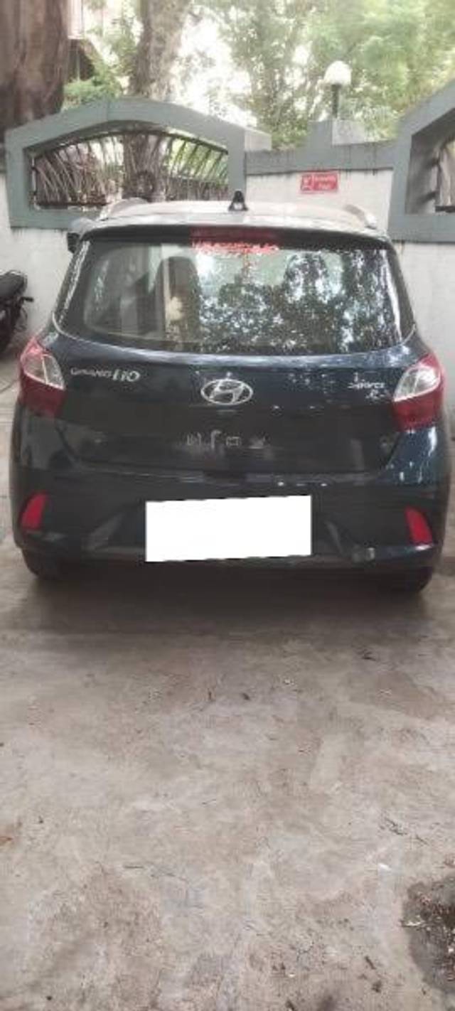 https://images10.gaadi.com/usedcar_image/4509352/original/processed_0a37d9e4-4cae-4e26-a1d8-e6fb8130dc9c.jpeg?imwidth=6401