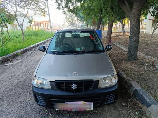 https://images10.gaadi.com/usedcar_image/4509354/original/processed_413d00bd-e2d2-4450-9e50-2b38baec2e2f.jpg?imwidth=6400