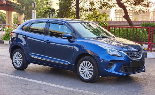 https://images10.gaadi.com/usedcar_image/4509355/original/processed_d3a52afcaa6dbb0e786170fbbf9d6561.jpg?imwidth=6400