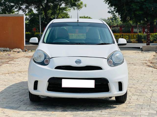 https://images10.gaadi.com/usedcar_image/4509372/original/processed_63462223b7202cba1cfb1a3366bca7b0.jpg?imwidth=6400
