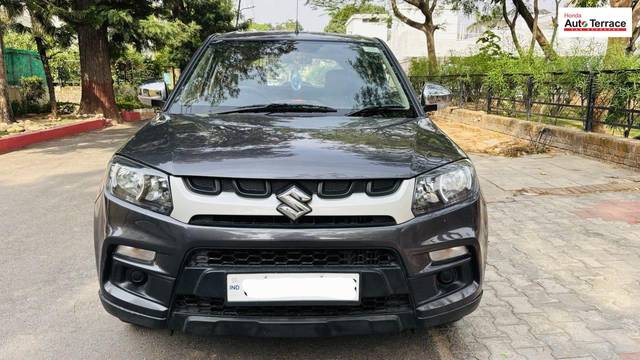 https://images10.gaadi.com/usedcar_image/4509376/original/7972956e9bfac385426b21e7e7f7ad25.jpg?imwidth=6400
