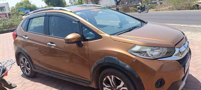 https://images10.gaadi.com/usedcar_image/4509383/original/processed_cd348d57-1dc1-4e2d-8c34-433cc079c101.jpg?imwidth=6400
