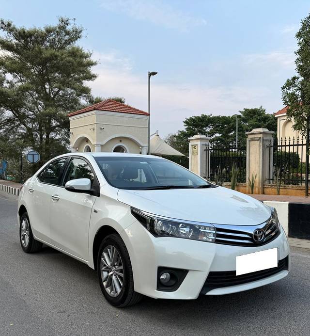 https://images10.gaadi.com/usedcar_image/4509438/original/processed_a10df93cdc26528909ad438e98c7d83e.jpg?imwidth=6400