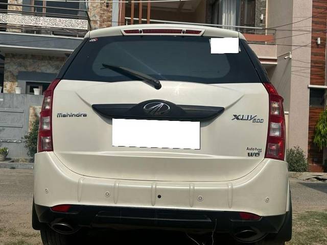 https://images10.gaadi.com/usedcar_image/4509473/original/processed_c37728aa-49d1-45b4-8c0b-7eca2a857ea1.jpg?imwidth=6401