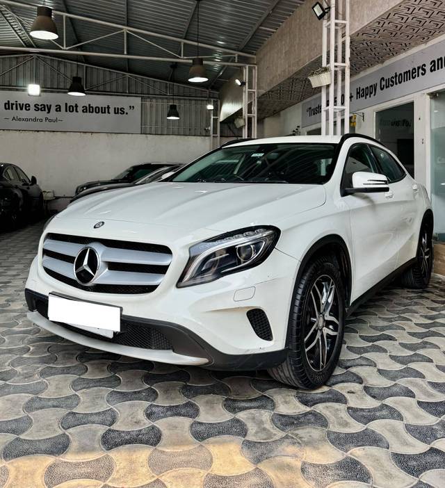 https://images10.gaadi.com/usedcar_image/4509481/original/processed_18d26f231ff774e760d1b3e3f0a11378.jpg?imwidth=6400