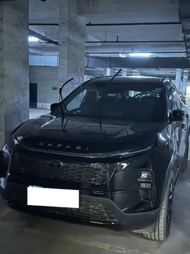 https://images10.gaadi.com/usedcar_image/4509573/original/processed_6ea2a235-9388-45bb-bcba-d631347d9277.jpeg?imwidth=6400