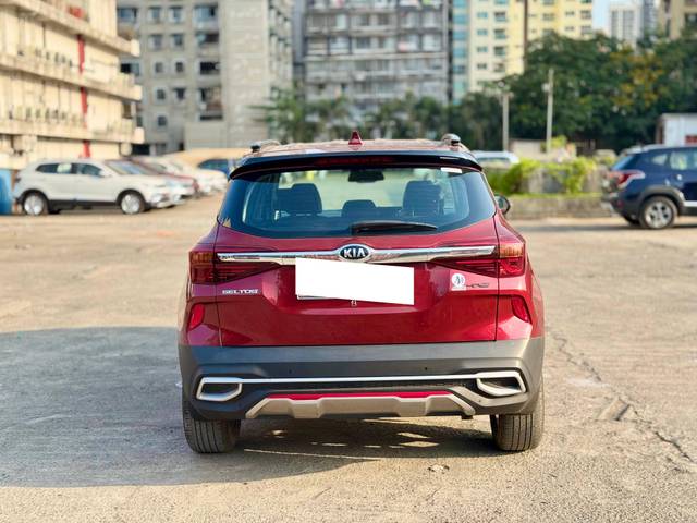 https://images10.gaadi.com/usedcar_image/4509621/original/processed_fd85f8361dcdefac1fa8b921f4c64976.jpg?imwidth=6402