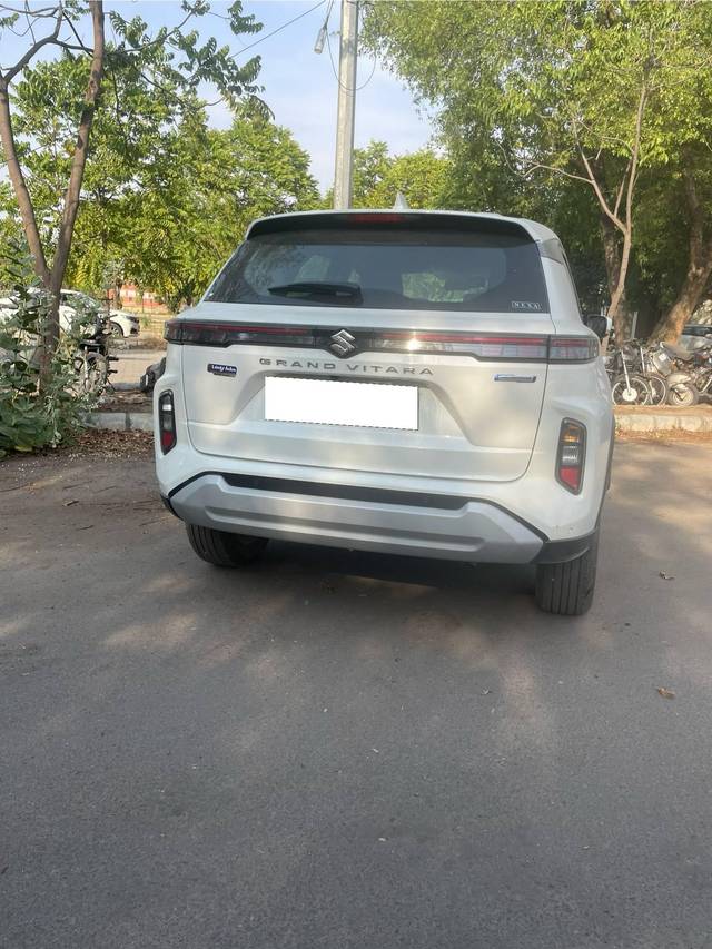 https://images10.gaadi.com/usedcar_image/4509625/original/processed_66afe4a4-db6a-4f62-bd42-fe69f86d91b8.jpeg?imwidth=6401
