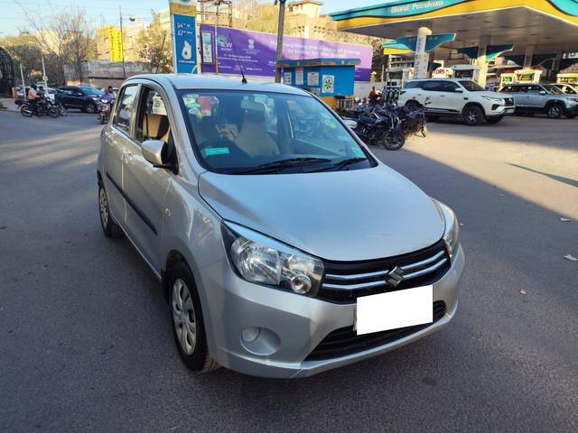 https://images10.gaadi.com/usedcar_image/4509678/original/processed_a048419dc37500579bfddb723628ce31.jpg?imwidth=6400
