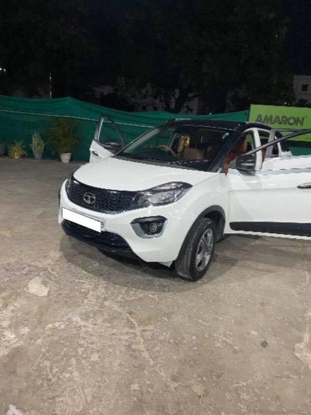 https://images10.gaadi.com/usedcar_image/4509756/original/processed_5478dae4-a845-4855-b1b4-4432e4f3a03d.jpeg?imwidth=6400