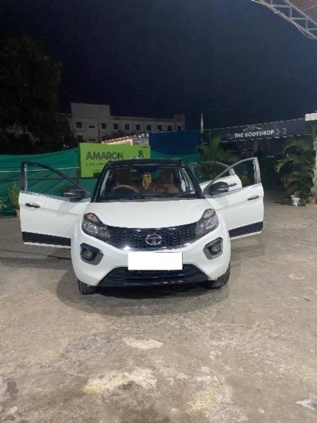 https://images10.gaadi.com/usedcar_image/4509756/original/processed_f831da97-9873-4064-aed2-7ebc4e2e73e1.jpeg?imwidth=6401