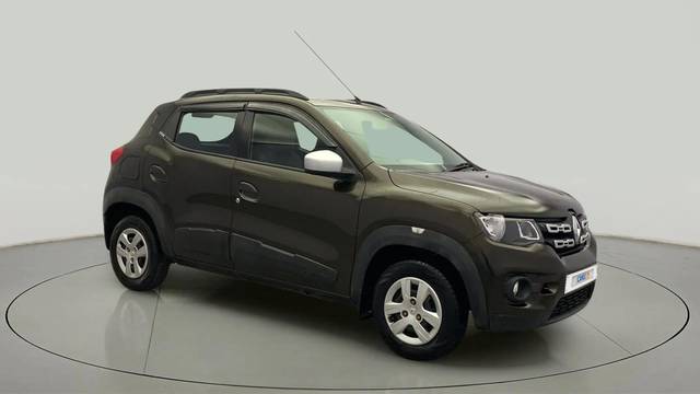 https://images10.gaadi.com/usedcar_image/4509790/original/f648ac89e337713208eb72b1c4b10324.jpg?imwidth=6400