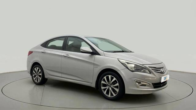 https://images10.gaadi.com/usedcar_image/4509791/original/e0dcd72f1c7cb308b0cea7767bfc80ca.jpg?imwidth=6400