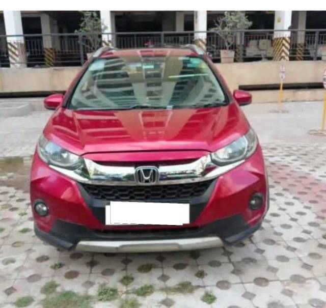 https://images10.gaadi.com/usedcar_image/4509806/original/processed_abd4a582-b64b-4238-b1d1-610a142ca1d5.jpeg?imwidth=6400
