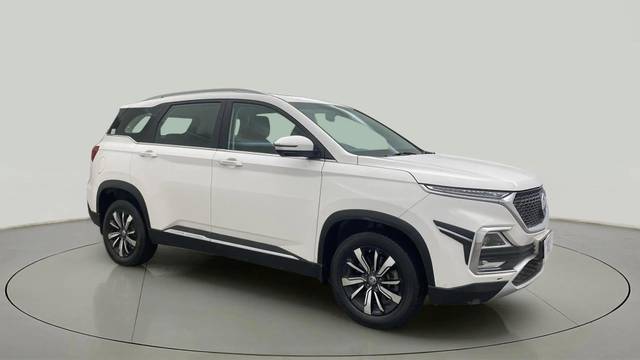 https://images10.gaadi.com/usedcar_image/4509834/original/def93769b3aefe797accd8685da5204f.jpg?imwidth=6400