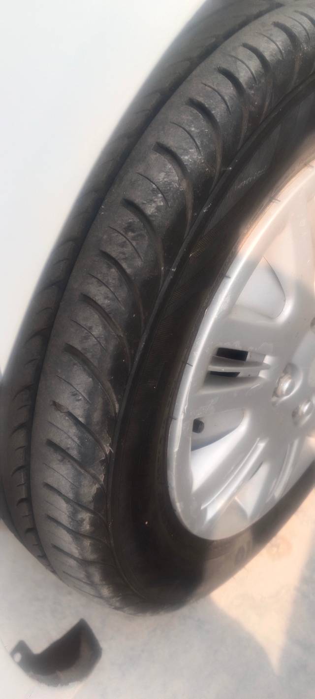 https://images10.gaadi.com/usedcar_image/4509871/original/90238ac9d60f7dfae5fe8e295b517f2b.jpg?imwidth=6402