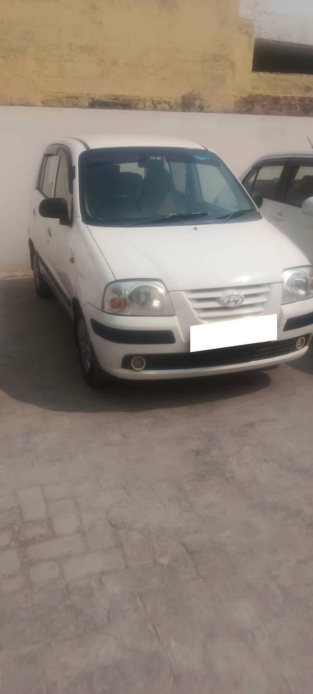 https://images10.gaadi.com/usedcar_image/4509871/original/processed_06c6a47147b85cb7d26804dde087ec2b.jpg?imwidth=6401