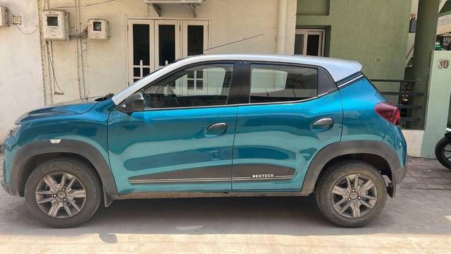https://images10.gaadi.com/usedcar_image/4509876/original/processed_a6630453-5f81-44b3-813f-0733ec0edc5a.jpeg?imwidth=6402