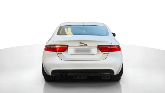 https://images10.gaadi.com/usedcar_image/4509909/original/processed_41ddafa83615af8704446bbabf282340.png?imwidth=6402