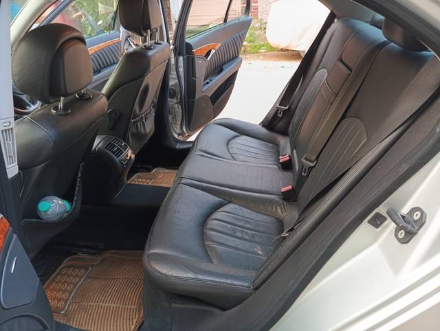 https://images10.gaadi.com/usedcar_image/4509911/original/5e0ffcb99e0a9f8da1d2192781bc77e0.jpg?imwidth=6402