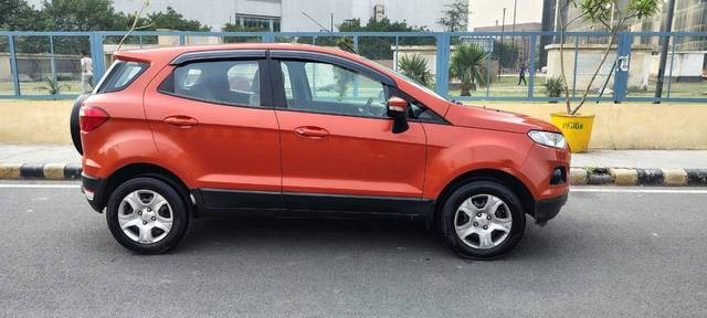 https://images10.gaadi.com/usedcar_image/4509940/original/processed_3f4a1b7bca06b94571bfe4de96e5e80d.jpg?imwidth=6401
